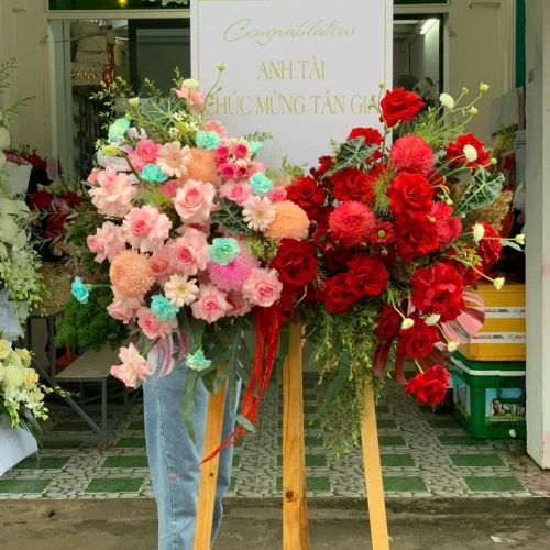 Hoa Kệ Chúc Mừng 11