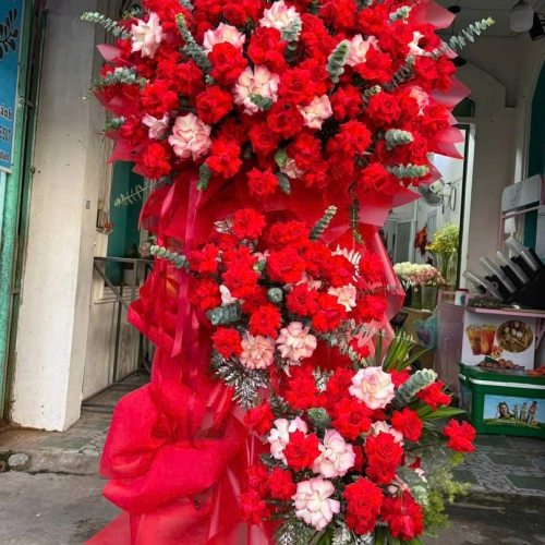 Hoa Kệ Chúc Mừng 14