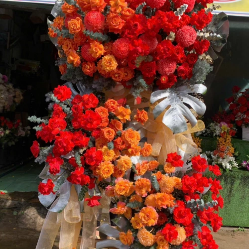 Hoa Kệ Chúc Mừng 29