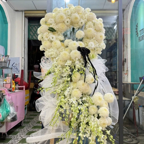 Kệ Hoa Tang Lễ 16