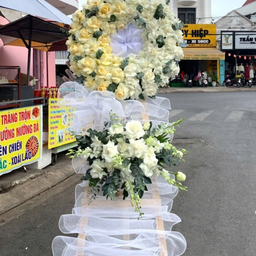 Kệ Hoa Tang Lễ 19