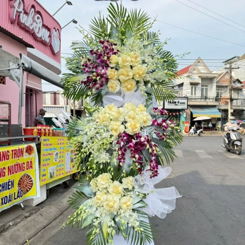 Kệ Hoa Tang Lễ 22
