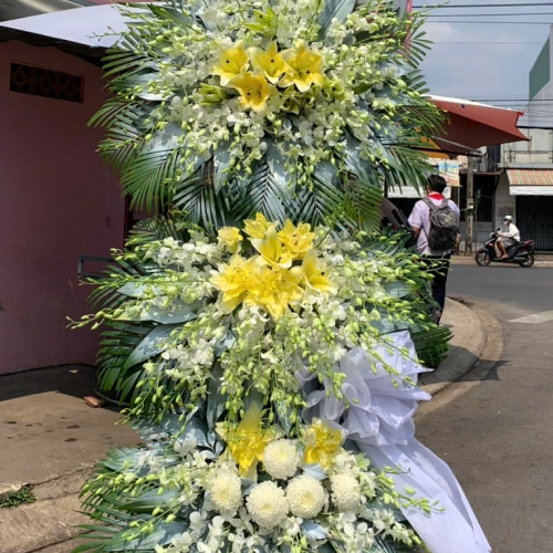 Kệ Hoa Tang Lễ 23